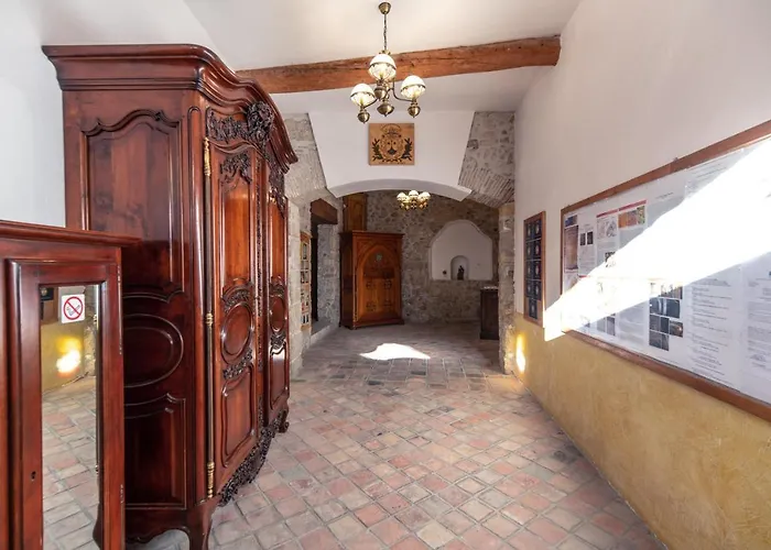 Maison Du Cloitre Couvent Des Carmes